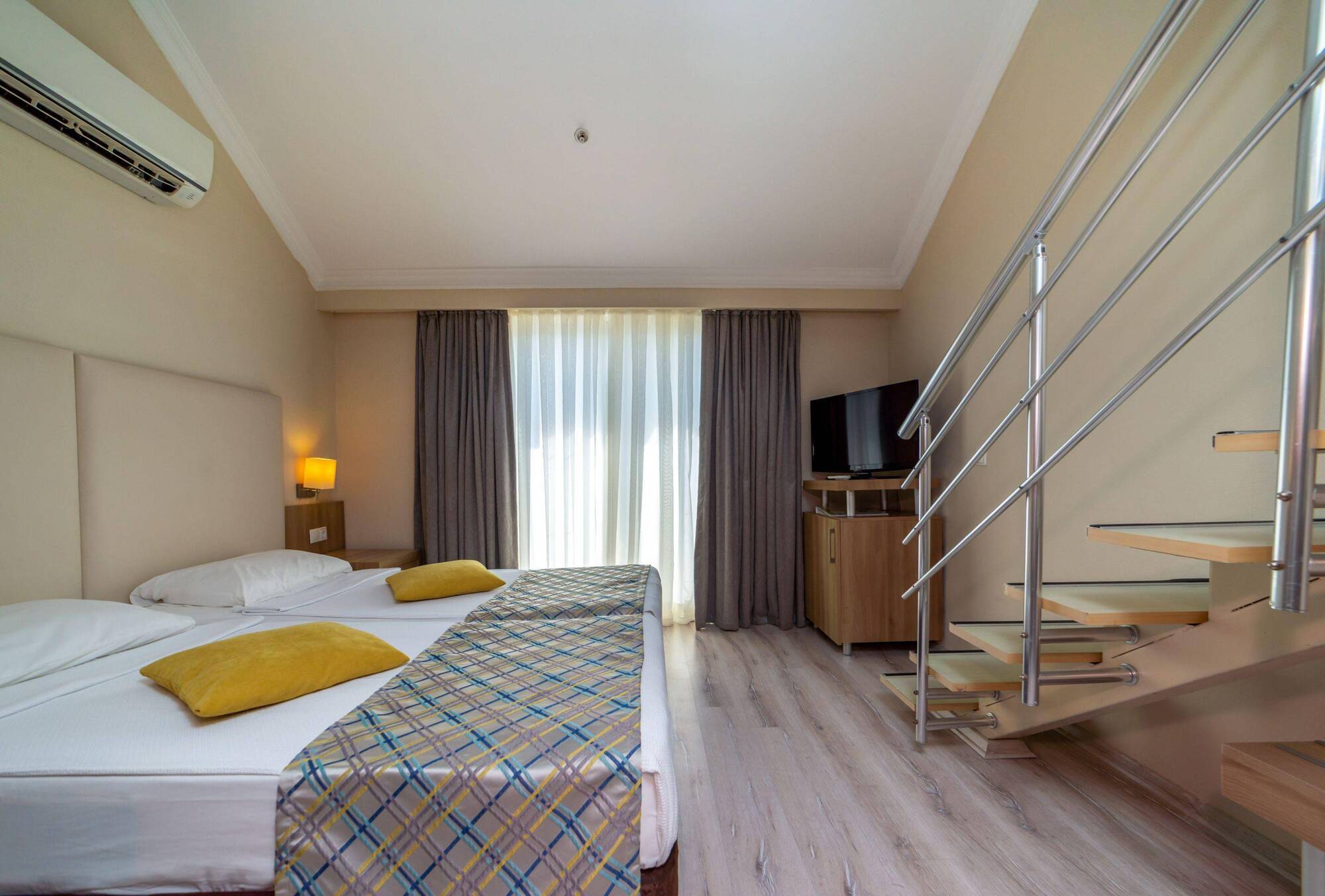 Hane Hotel Kumkoy ภายนอก รูปภาพ